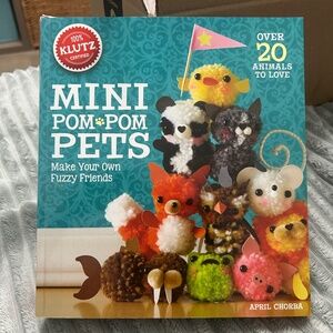 KLUTZ Pom Pom Pets Craft Kit
